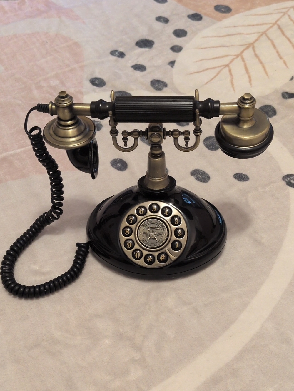 Simple Vintage-Style Black & Brass Rotary Style Desk Telephone